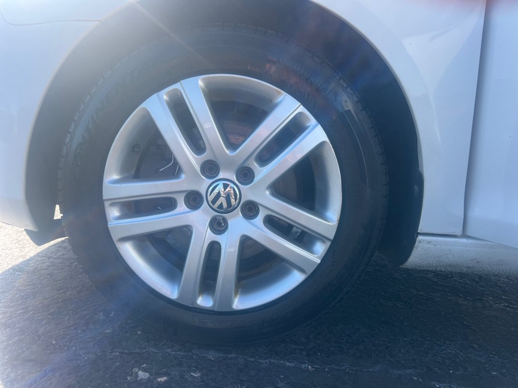Used 2013 Volkswagen Jetta TDI FWD image 33