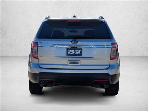 Used 2011 Ford Explorer XLT w/ 202A Rapid Spec Order Code image 5