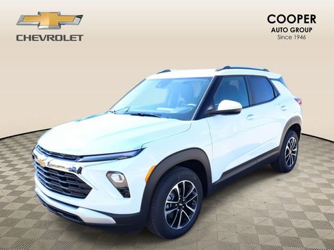 New 2026 Chevrolet TrailBlazer LT w/ Driver Confidence Package FWD image 10