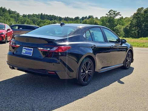 New 2026 Toyota Camry Hybrid AWD/4WD image 2