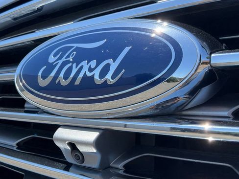 Used 2024 Ford Edge Titanium w/ Equipment Group 301A AWD/4WD image 22