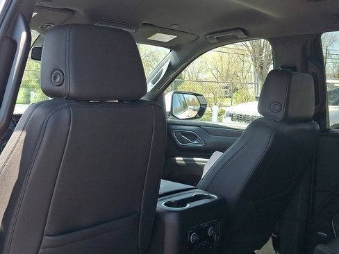 Used 2024 Chevrolet Tahoe LT AWD/4WD image 21