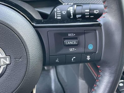 Used 2025 Nissan Kicks SR image 20