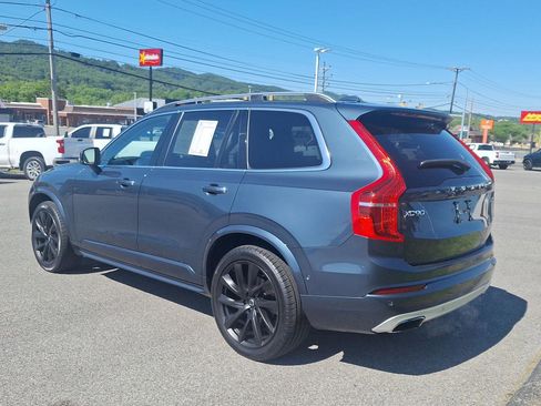 Used 2019 Volvo XC90 T6 Momentum AWD/4WD image 5