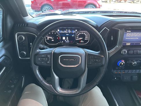 Used 2020 GMC Sierra 1500 Denali w/ Driver Alert Package II image 11