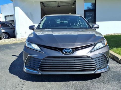 Certified 2023 Toyota Camry XLE FWD image 8