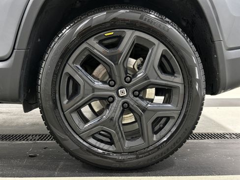 Used 2025 Rivian R1T Adventure AWD/4WD image 10