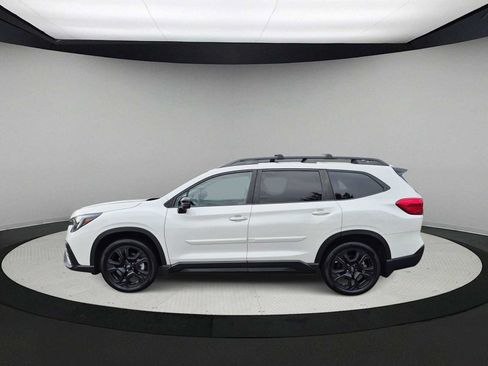 Used 2023 Subaru Ascent Onyx Edition Limited AWD/4WD image 5