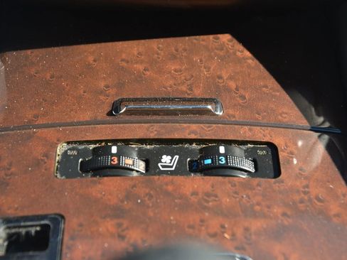 Used 2014 Lexus IS 250C w/ Luxury Package image 33