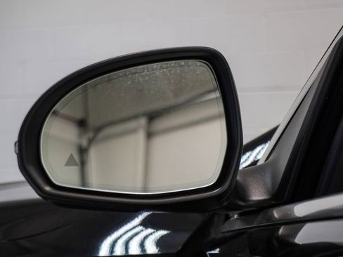 Used 2023 Mercedes-Benz C 300 4MATIC Sedan w/ Exclusive Trim Package image 39