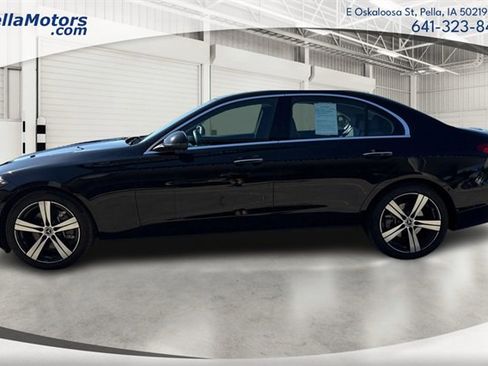 Used 2025 Mercedes-Benz C 300 4MATIC Sedan image 6