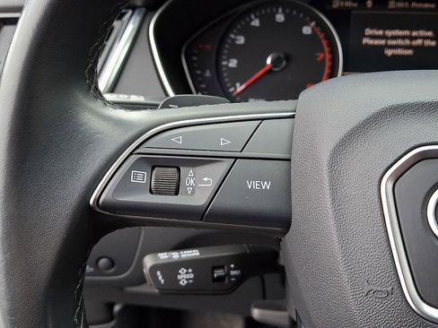 Used 2023 Audi Q5 2.0T Premium w/ Convenience Package image 20