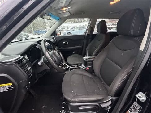 Used 2016 Kia Soul image 15