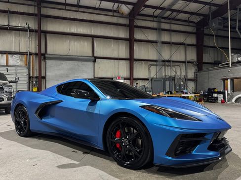 Used 2021 Chevrolet Corvette Stingray Premium Cpe w/ Z51 Performance Package image 12