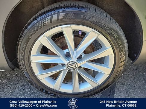 Used 2017 Volkswagen Golf Alltrack SE AWD/4WD image 21