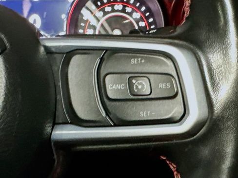 Used 2021 Jeep Wrangler Unlimited Rubicon image 35