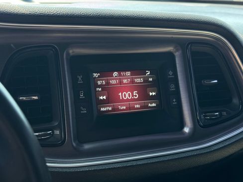 Used 2016 Dodge Challenger R/T RWD image 17
