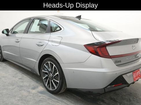 Used 2023 Hyundai Sonata Limited image 6