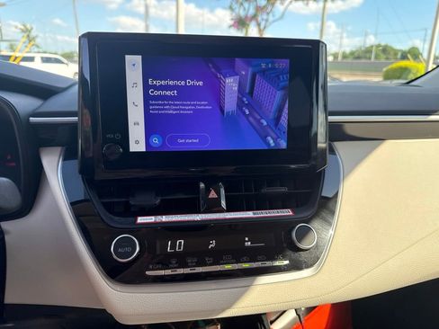 Used 2026 Toyota Corolla LE FWD image 4