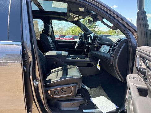 New 2026 RAM 1500 Limited AWD/4WD image 31