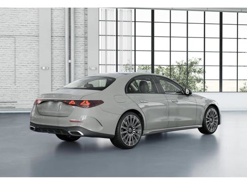 New 2026 Mercedes-Benz E 450 4MATIC Sedan image 20