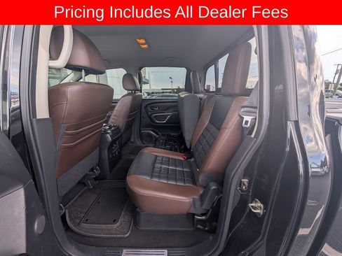 Used 2019 Nissan Titan Platinum Reserve AWD/4WD image 7