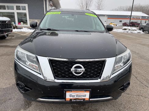 Used 2016 Nissan Pathfinder S image 8