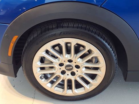Used 2025 MINI Cooper S FWD image 8