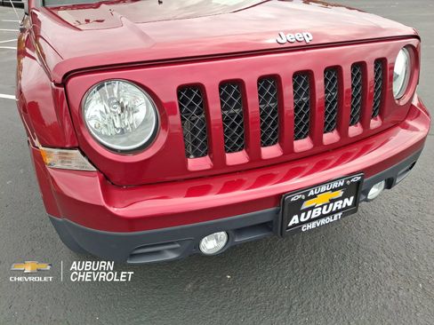 Used 2016 Jeep Patriot Sport FWD image 22