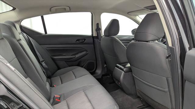 Used 2025 Nissan Altima 2.5 SV FWD image 18