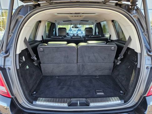 Used 2008 Mercedes-Benz GL 550 4MATIC image 11