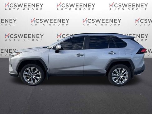 Used 2024 Toyota RAV4 XLE Premium image 2