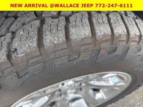 Used 2018 RAM 1500 Laramie w/ Convenience Group image 8