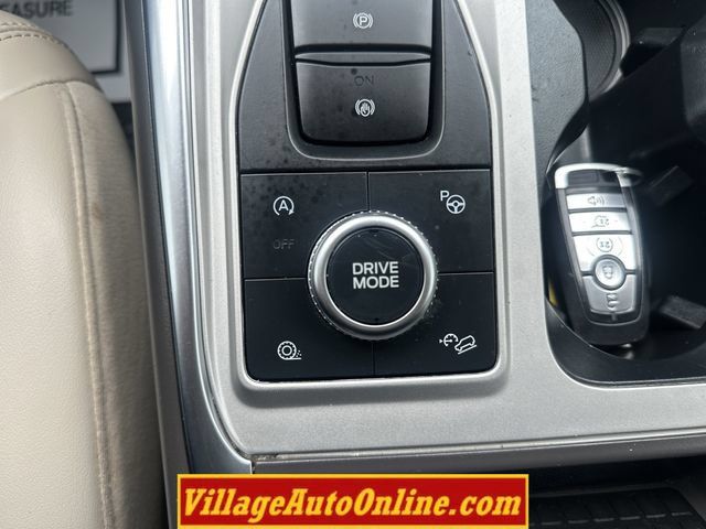 Used 2021 Ford Explorer Platinum w/ Equipment Group 601A AWD/4WD image 26