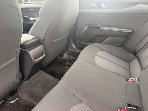 Used 2022 Kia K5 LX image 13