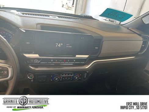Used 2025 Chevrolet Silverado 2500 LT w/ Convenience Package AWD/4WD image 19
