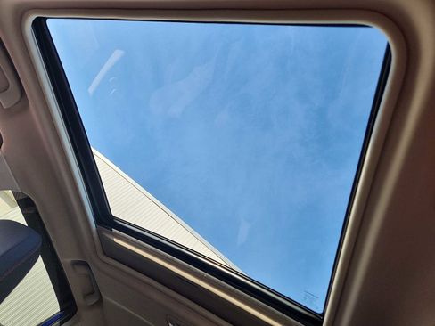 Used 2023 Subaru Forester Sport image 14