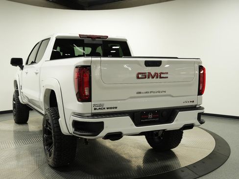 New 2025 GMC Sierra 1500 AT4 w/ AT4 Premium Package image 8