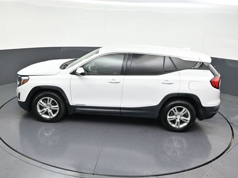 Used 2019 GMC Terrain SLE FWD image 17