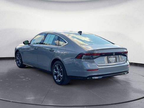 Used 2024 Honda Accord EX-L image 4