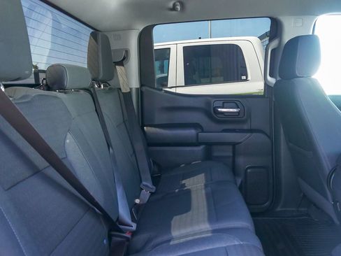 Used 2023 Chevrolet Silverado 1500 Custom RWD image 15