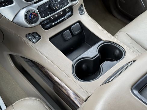 Used 2018 GMC Yukon SLT image 20