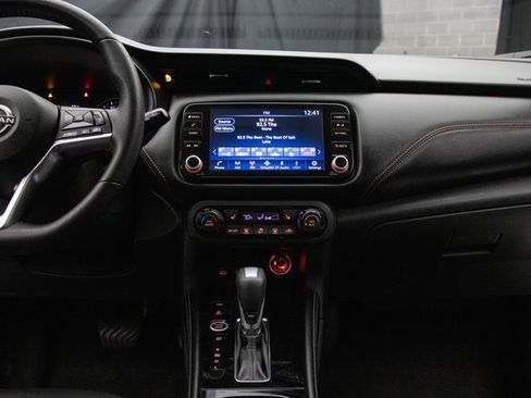 Used 2023 Nissan Kicks SR w/ SR Premium Package image 24