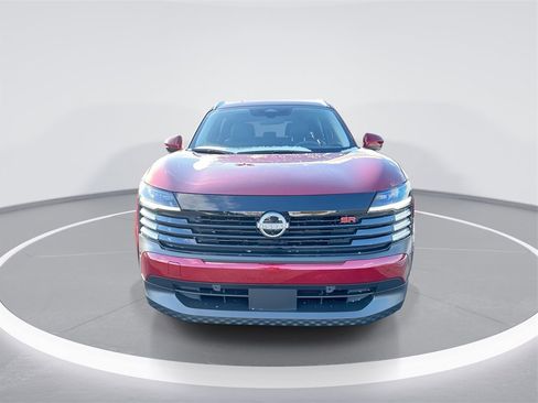 New 2025 Nissan Kicks SR image 3