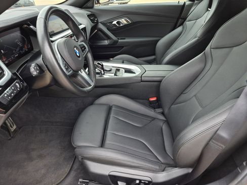 Certified 2025 BMW Z4 sDrive30i image 29