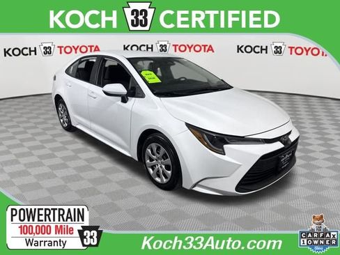 Used 2025 Toyota Corolla LE image 1