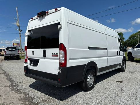 Used 2022 RAM ProMaster 3500 w/ Premium Convenience Group (A) FWD image 9