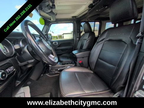 Used 2020 Jeep Wrangler Unlimited Sahara AWD/4WD image 16