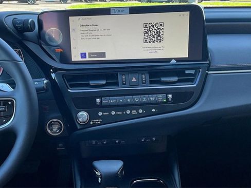 New 2025 Lexus ES 350 w/ Premium Package image 7