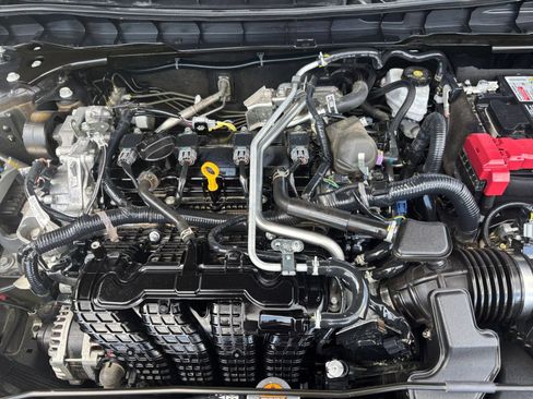 Used 2025 Nissan Altima 2.5 SV FWD image 27